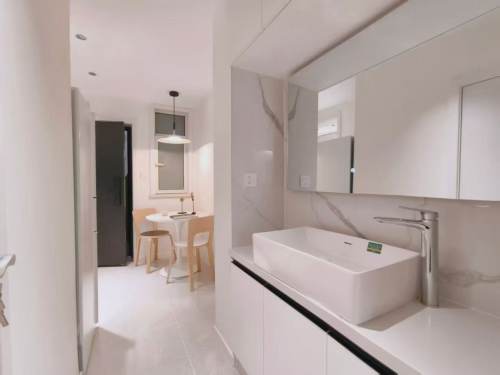Housing image — Bathroom