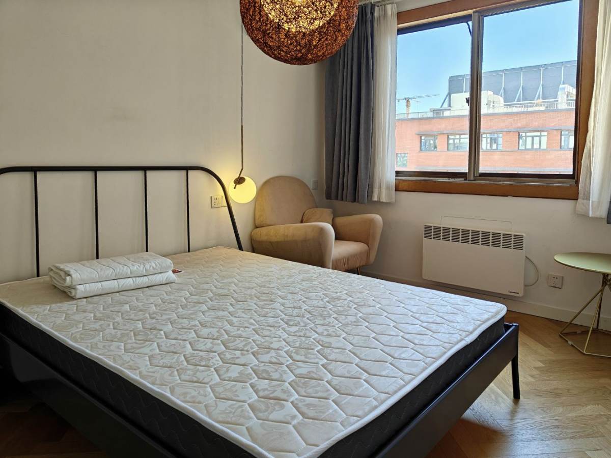 Housing image — Bedroom