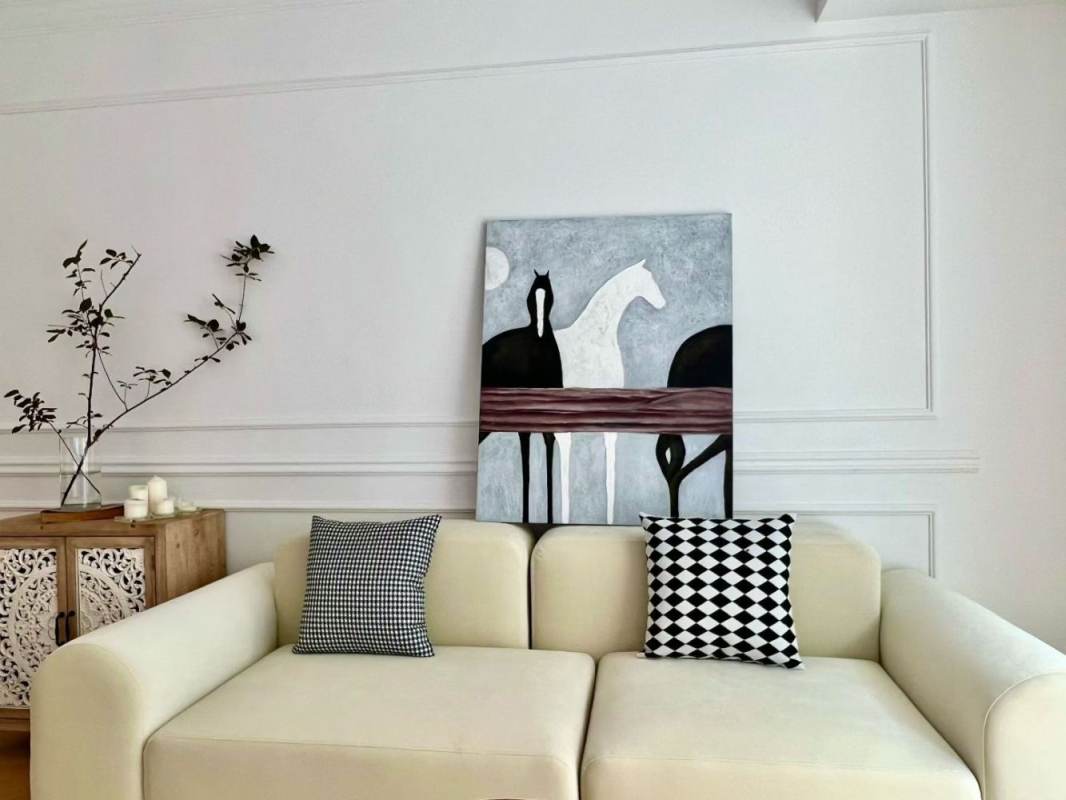 Housing image — Living Room