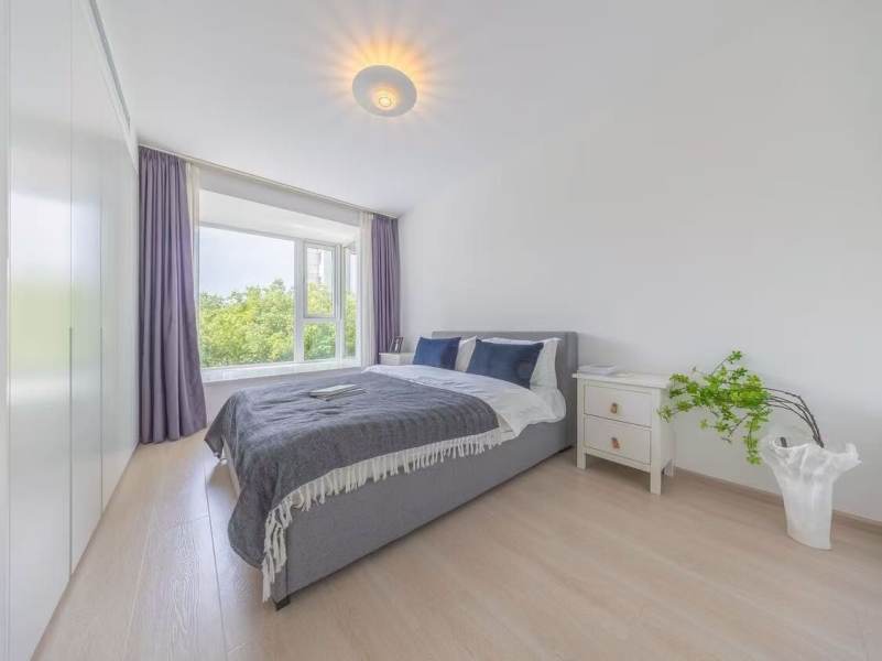 Housing image — Bedroom