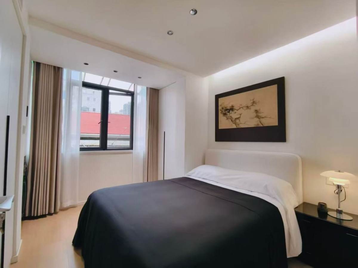 Housing image — Bedroom