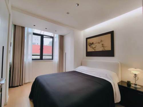 Housing image — Bedroom