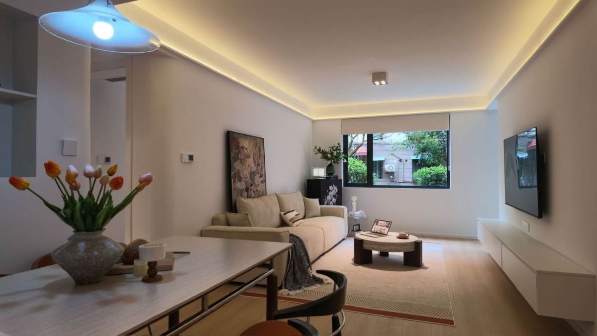 Housing image — Living Room