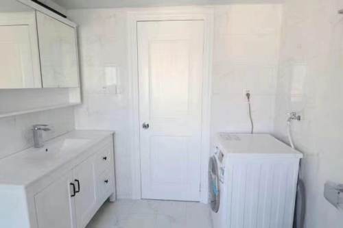 Housing image — Bathroom