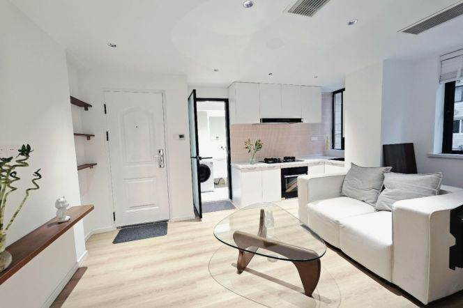 1BR Apartment near Shanghai Indoor Stadium Metro (L1/L4)