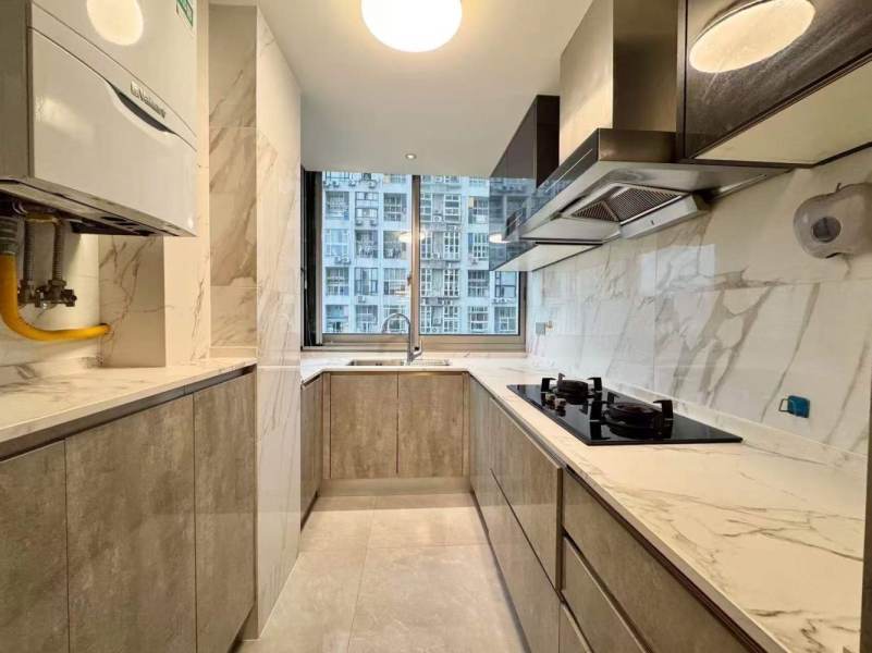 Housing image — Kitchen