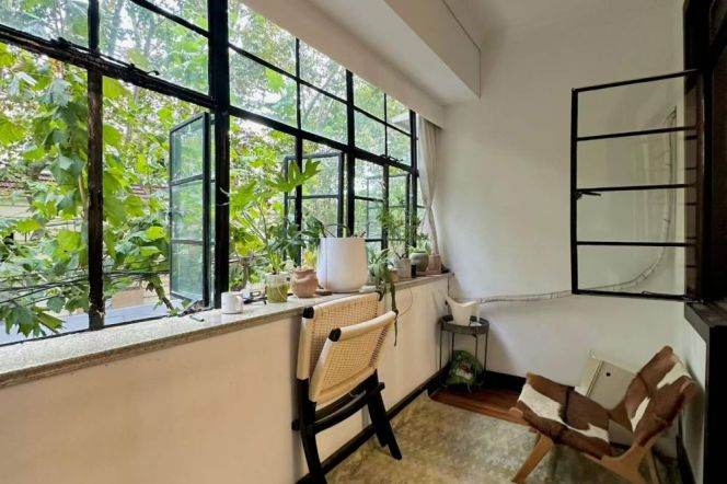 Spacious 1BR Heritage Apartment in Old Xuhui (L10)