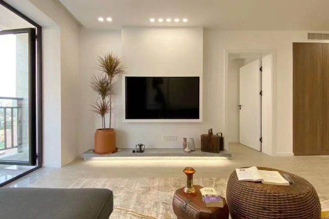 High-Floor 3BR Apartment in Jing'an with Floor-to-Ceiling Windows (L14)