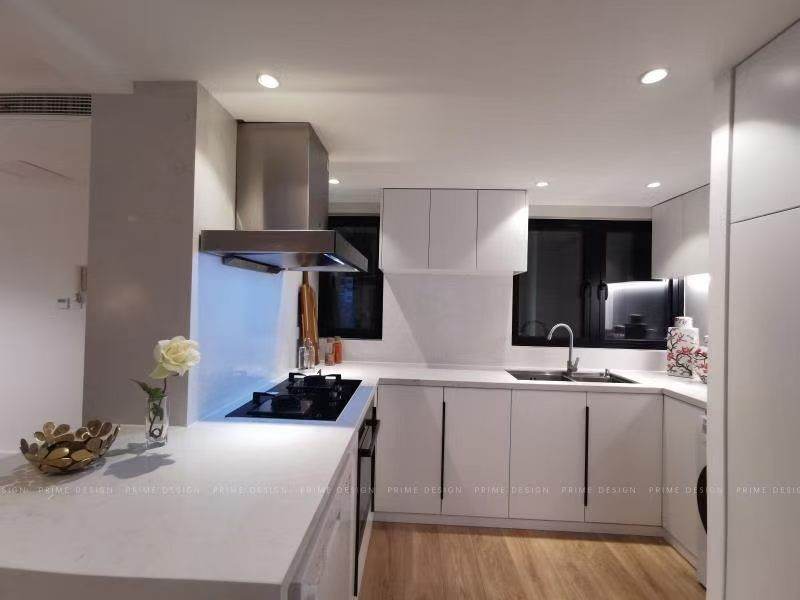 Housing image — Kitchen