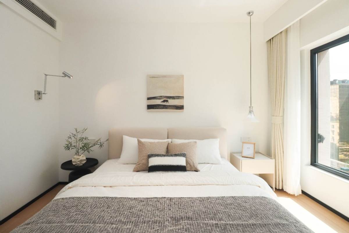 Housing image — Bedroom