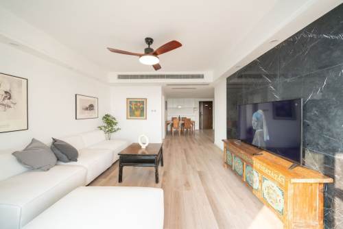 Housing image — Living Room