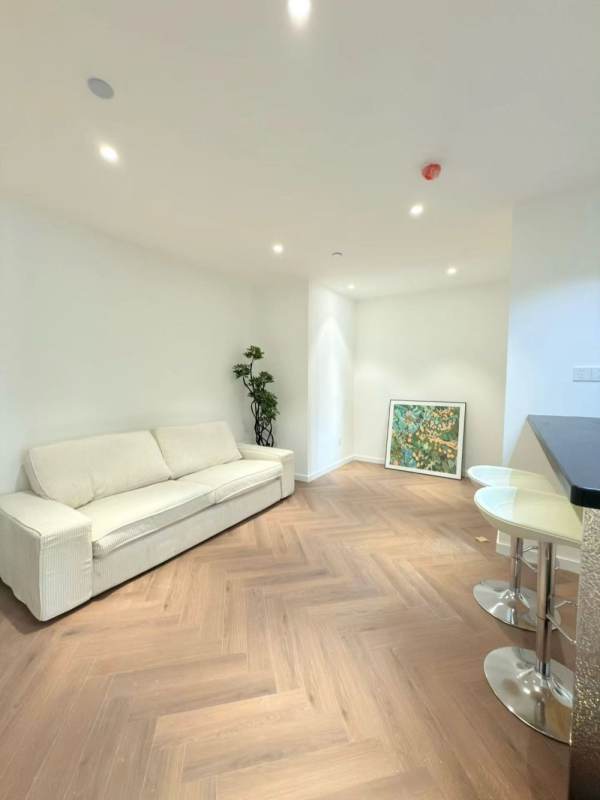 Housing image — Living Room