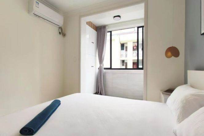 1BR Apartment near Zhongshan Park (L2/L3/L4)