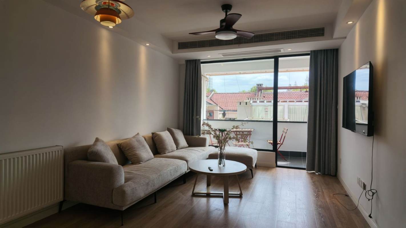 Housing image — Living Room