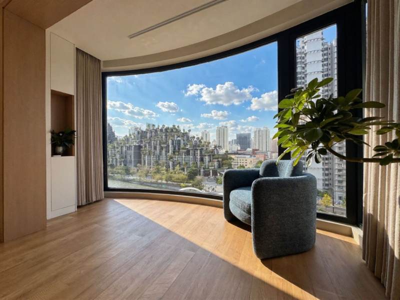 Housing image — Living Room