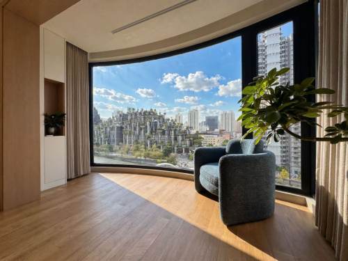 Housing image — Living Room