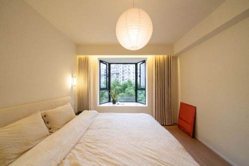 Housing image — Bedroom