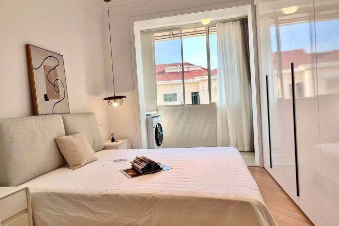 1BR Apartment near Zhongshan Park (L2/L11)