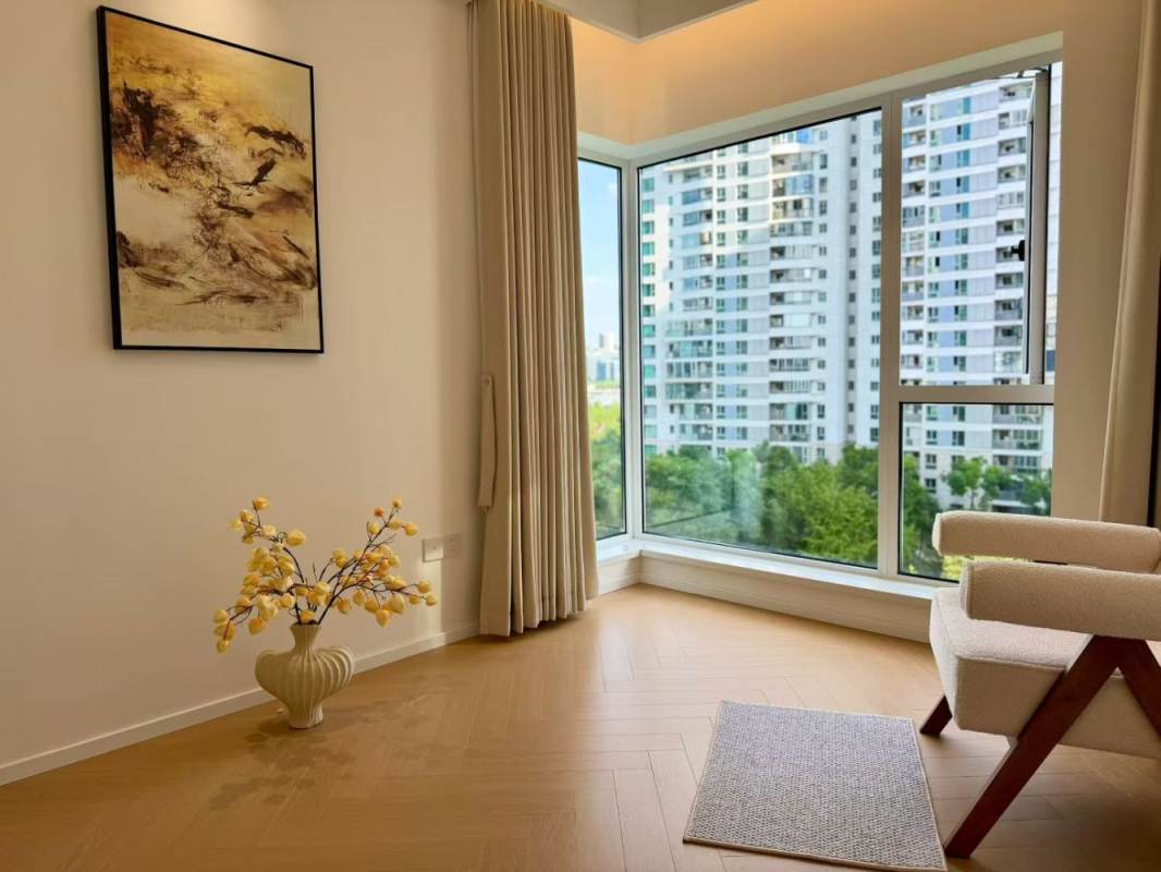 Housing image — Bedroom