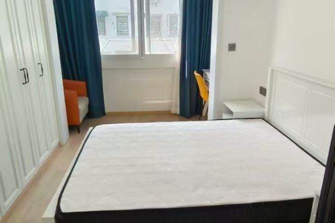 1BR Apartment near Hongqiao Rd Metro (L3/L4/L10)