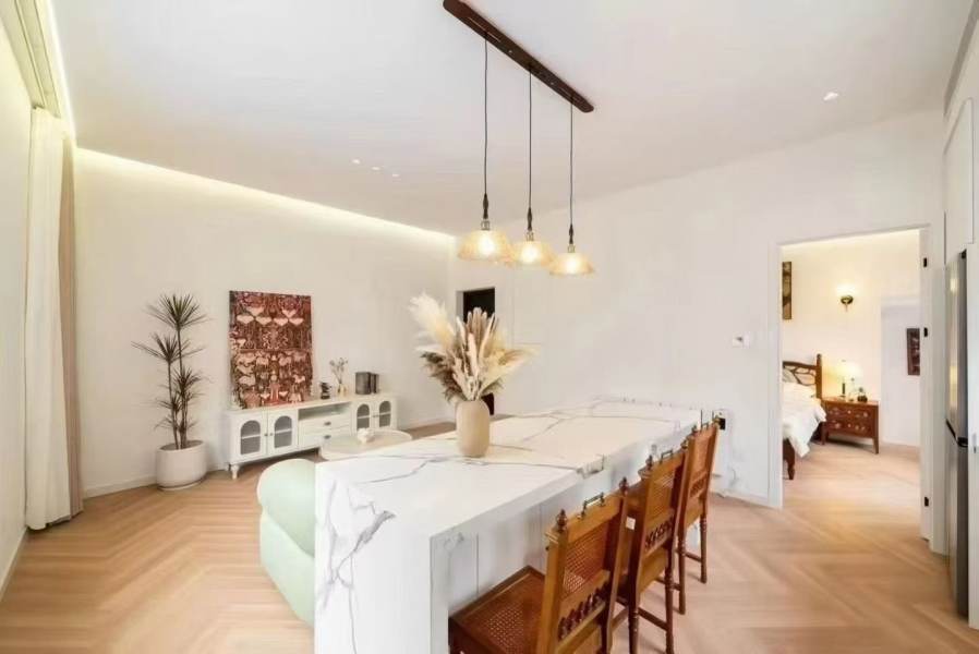 Housing image — Living Room