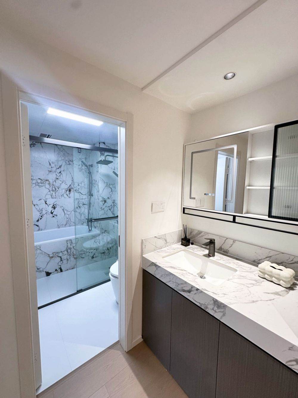 Housing image — Bathroom