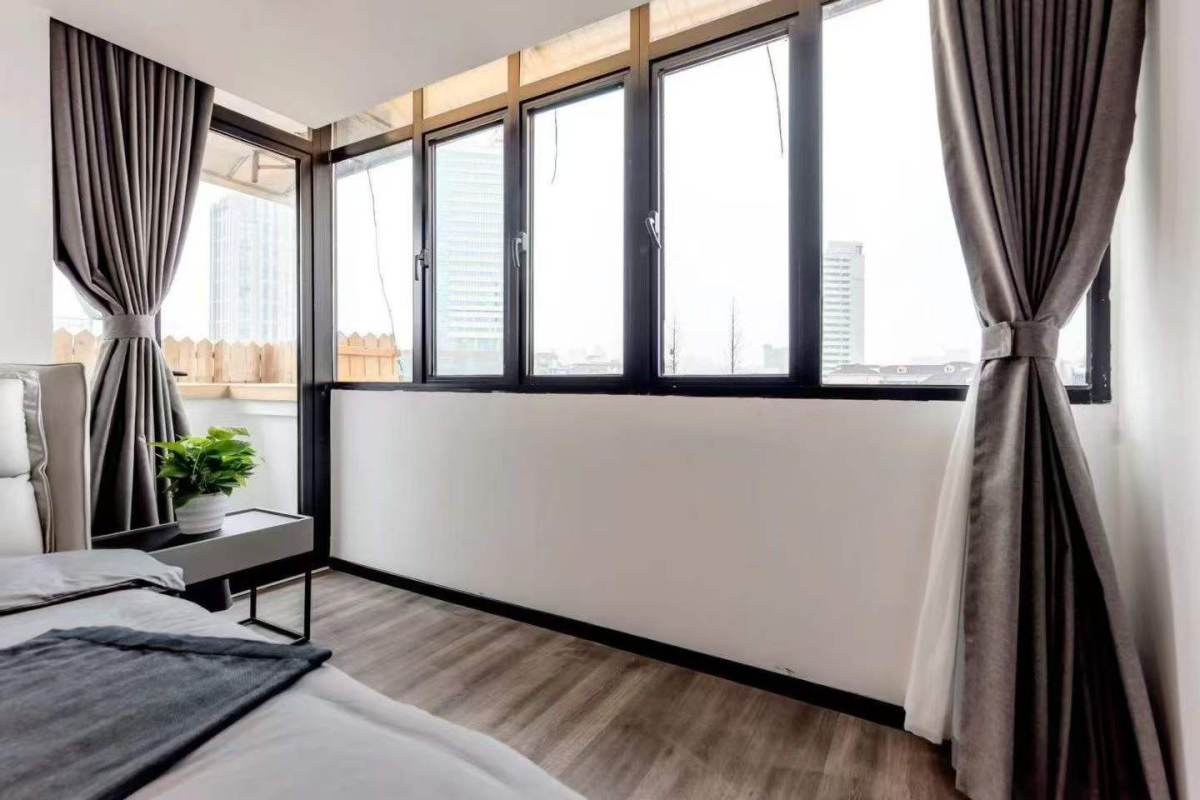 Housing image — Bedroom