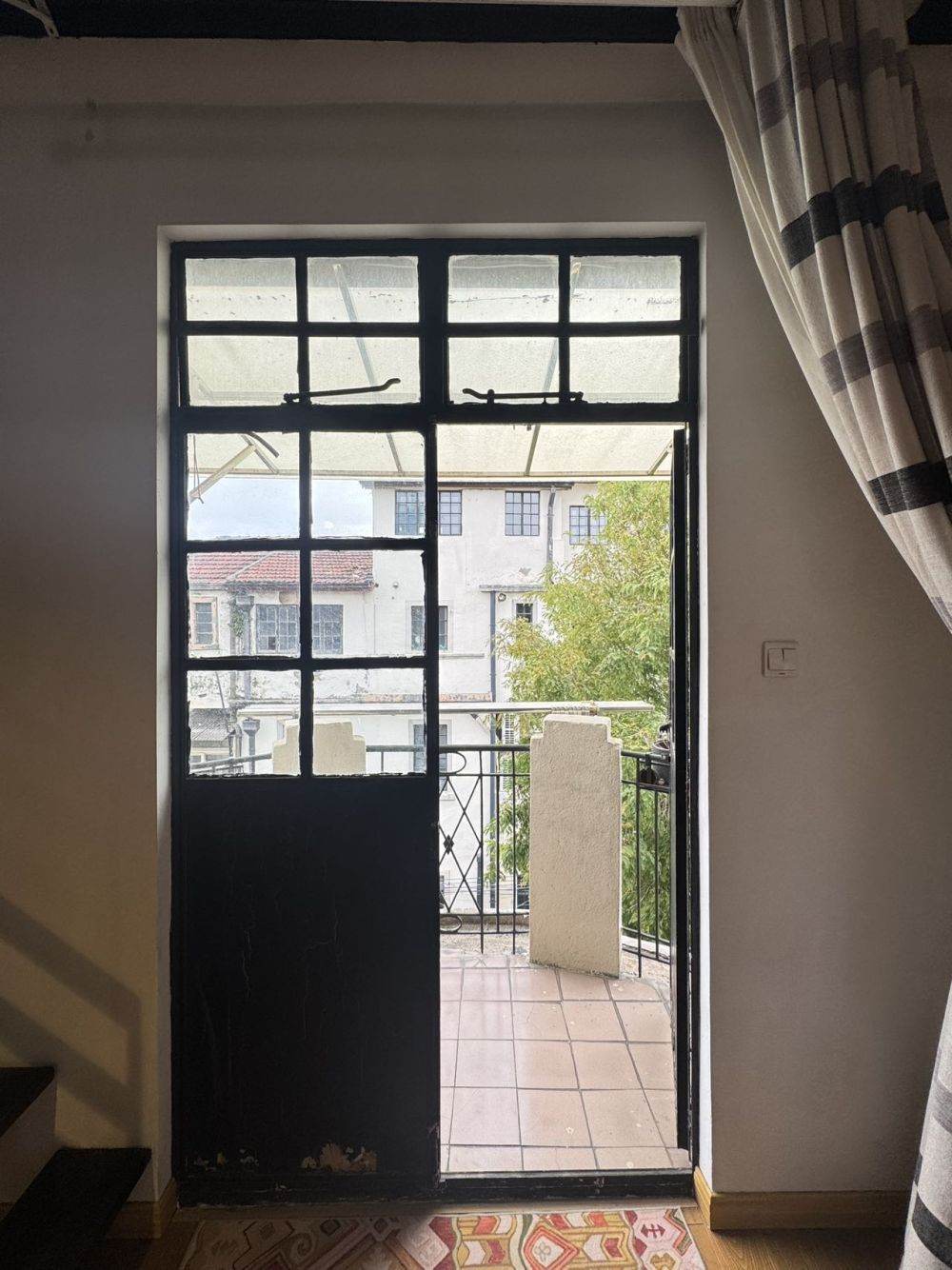 Housing image — Balcony