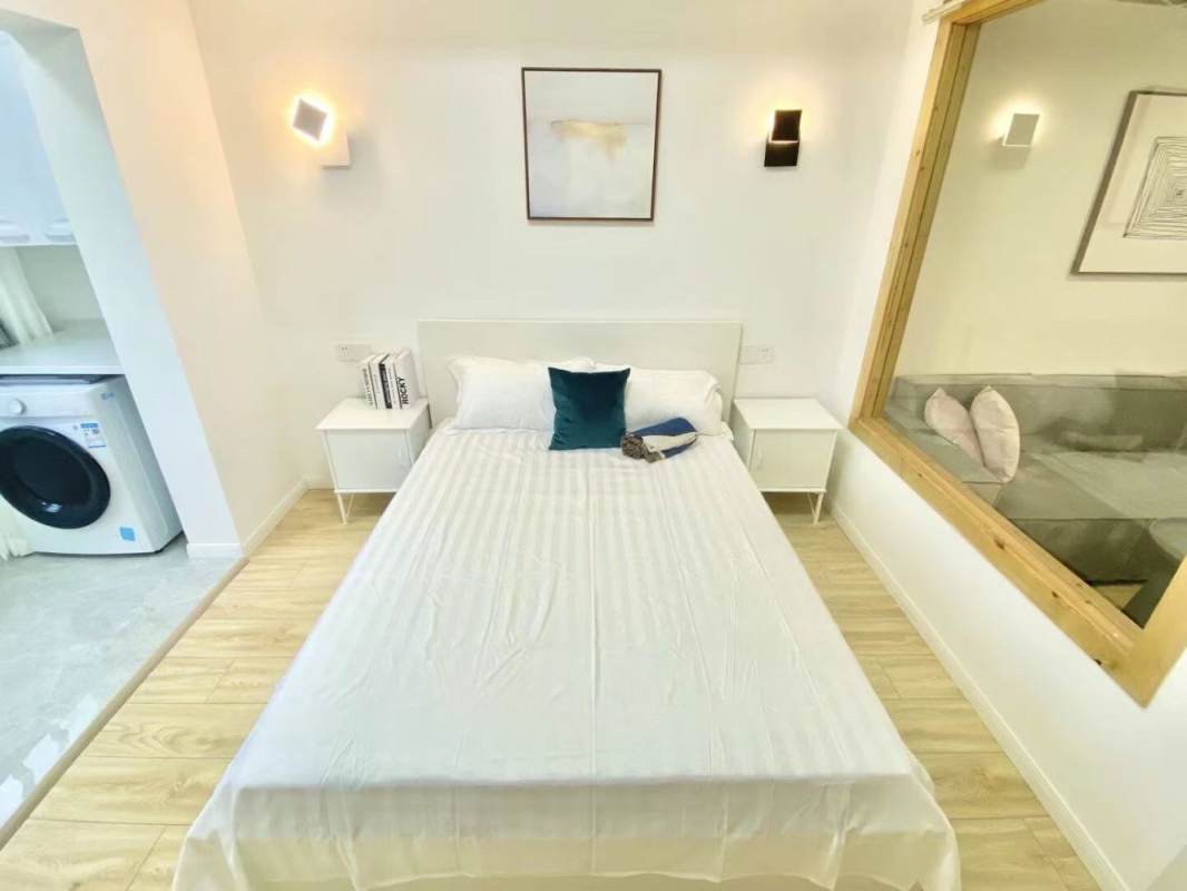 Housing image — Bedroom