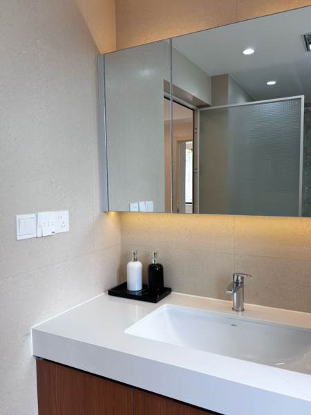 Housing image — Bathroom
