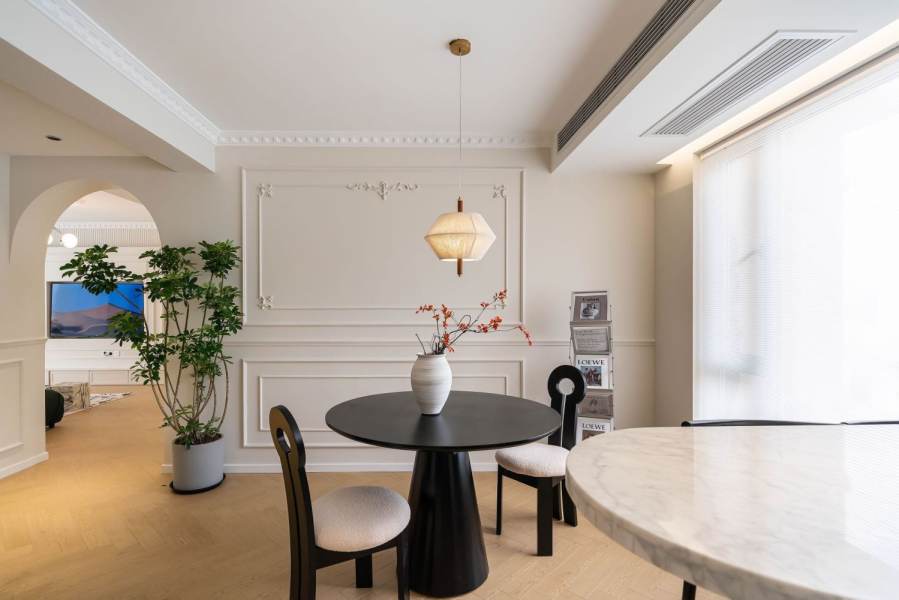 Housing image — Dining Area