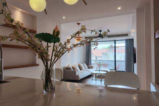 2BR Lane House in Old Xuhui (L2/L7/L14)