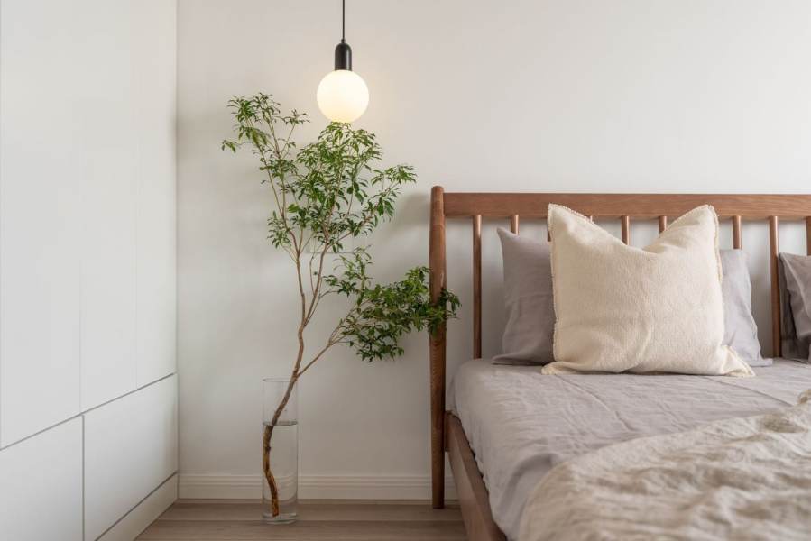 Housing image — Bedroom