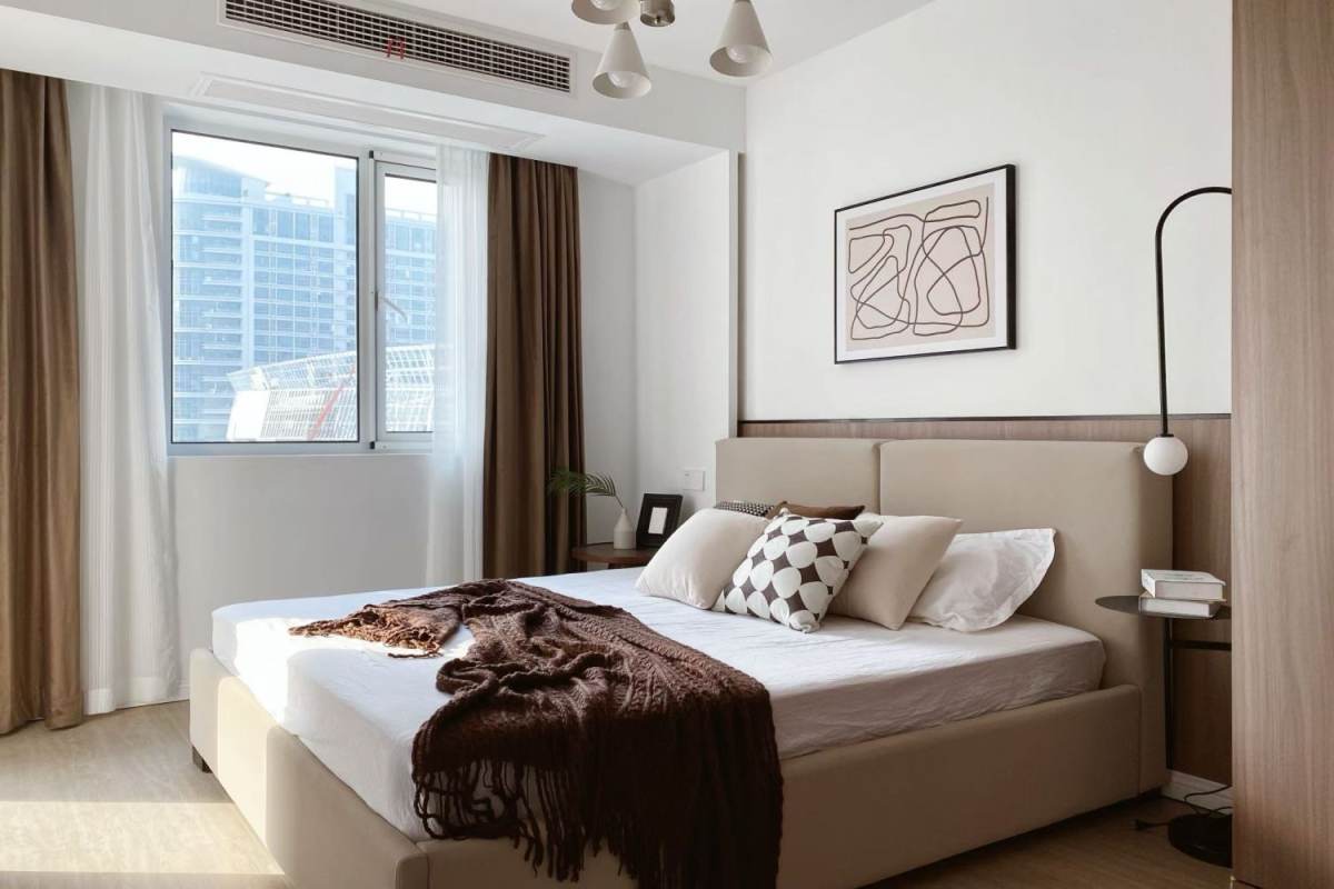 Housing image — Bedroom