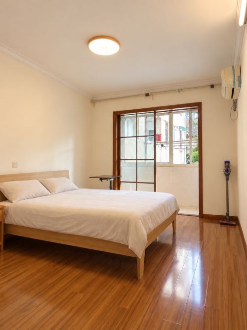 Housing image — Bedroom