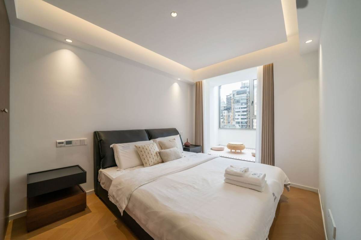 Housing image — Bedroom