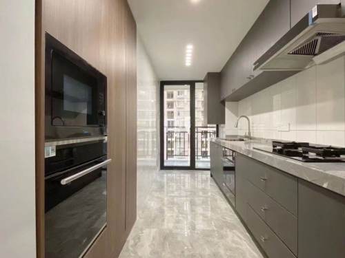 Housing image — Kitchen