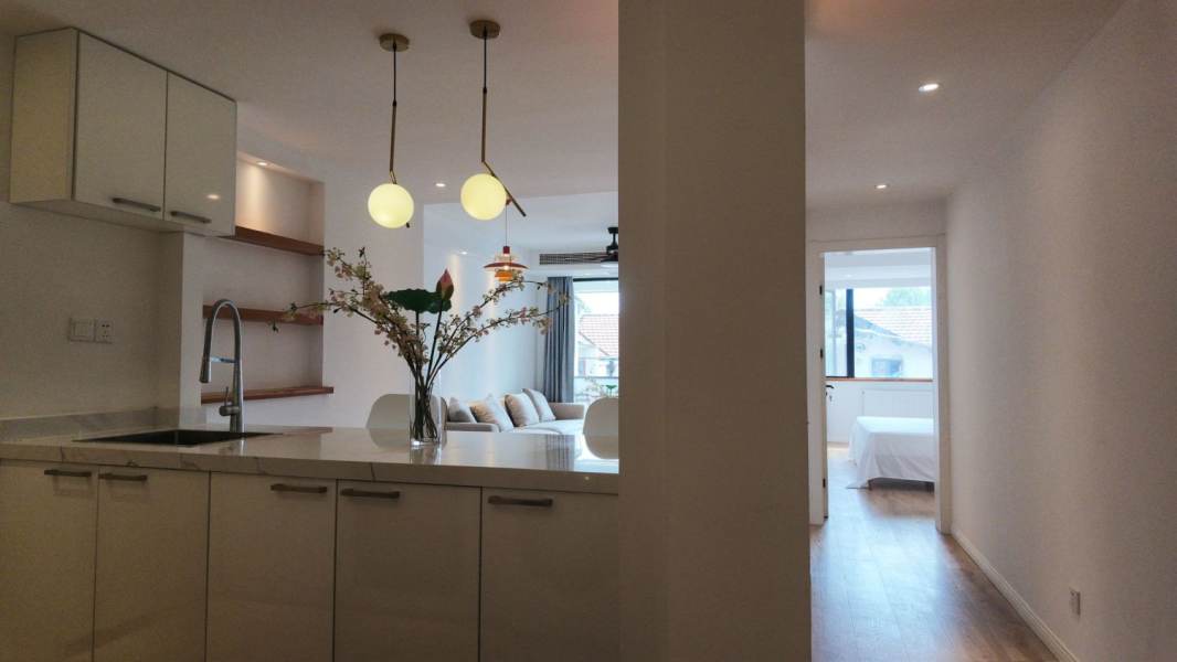 Housing image — Living Room