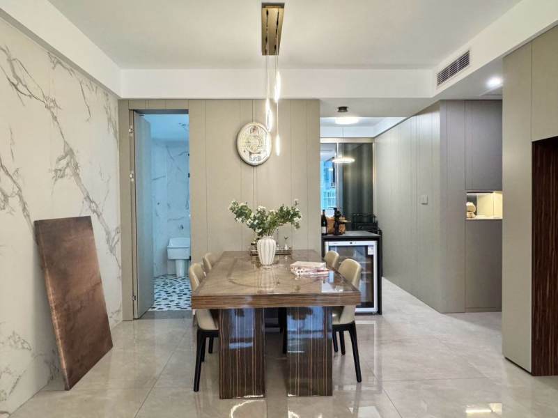 Housing image — Dining Area