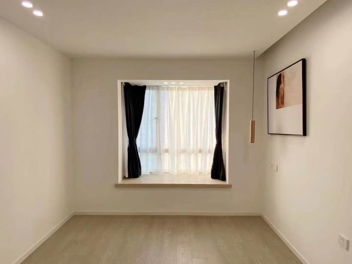 Housing image — Living Room