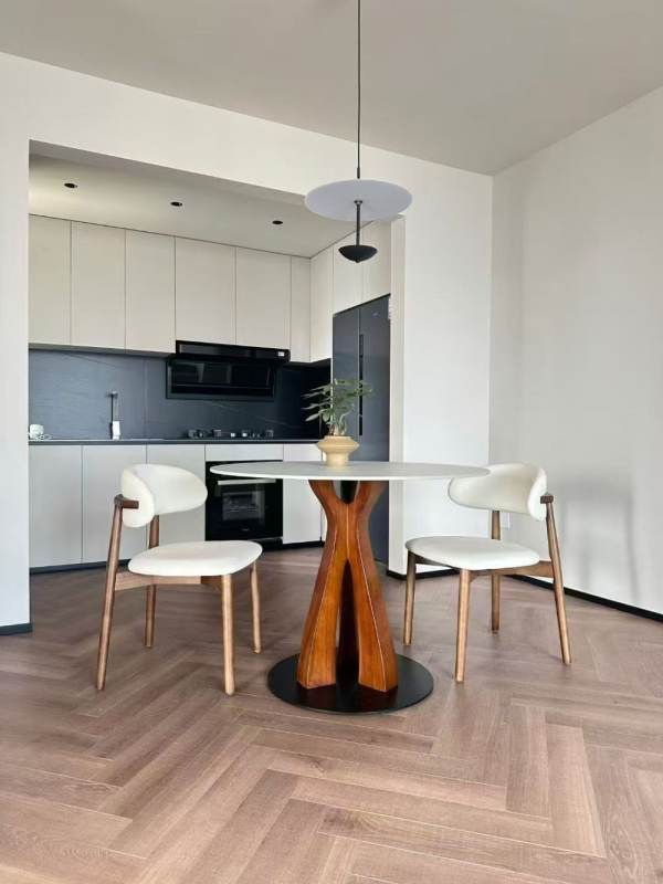 Housing image — Dining Area