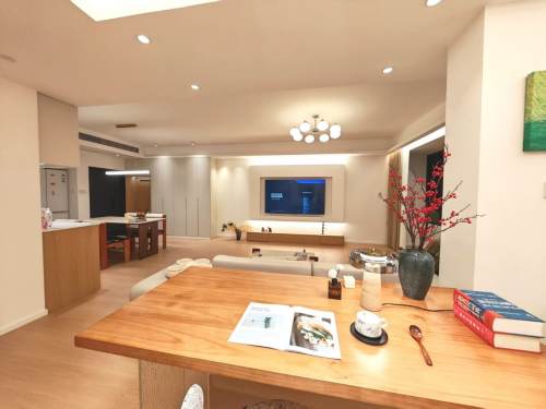 Housing image — Dining Area