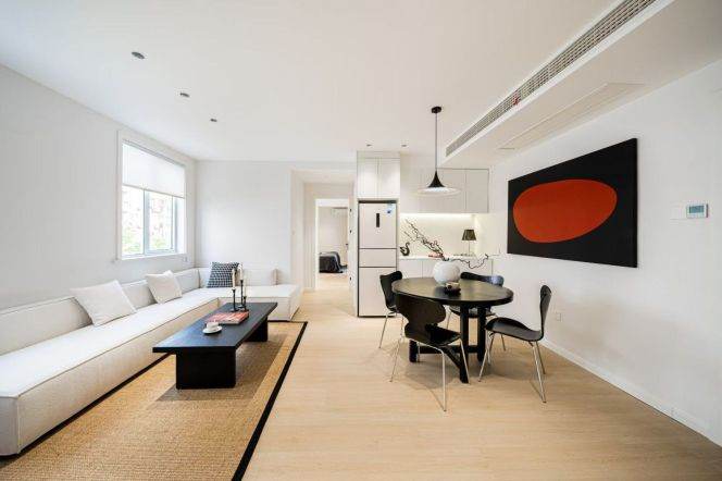 2BR Apartment near Jiaotong University Metro