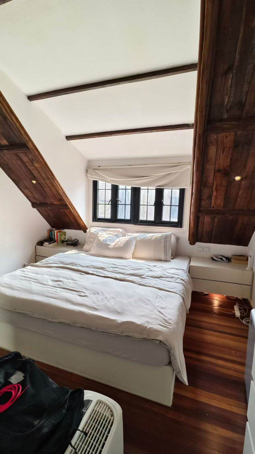 Housing image — Bedroom