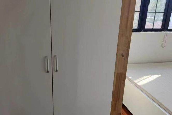 2BR Apartment in Jing'an