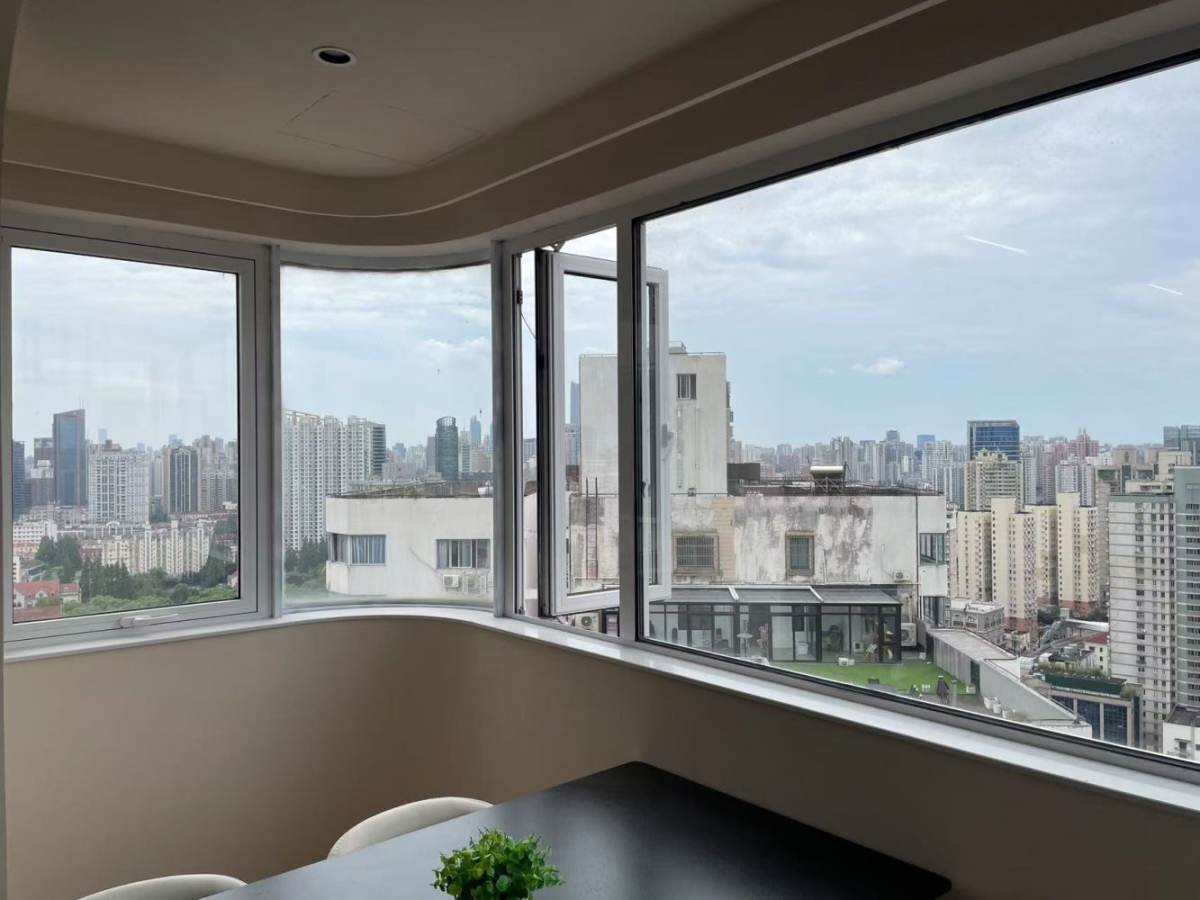 Housing image — Living Room