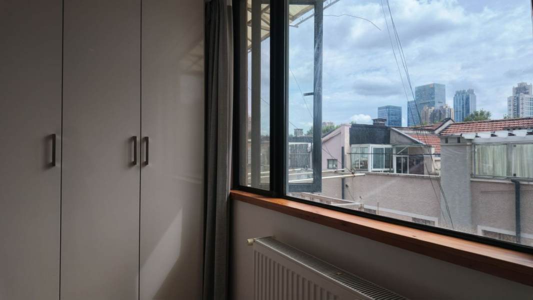 Housing image — View