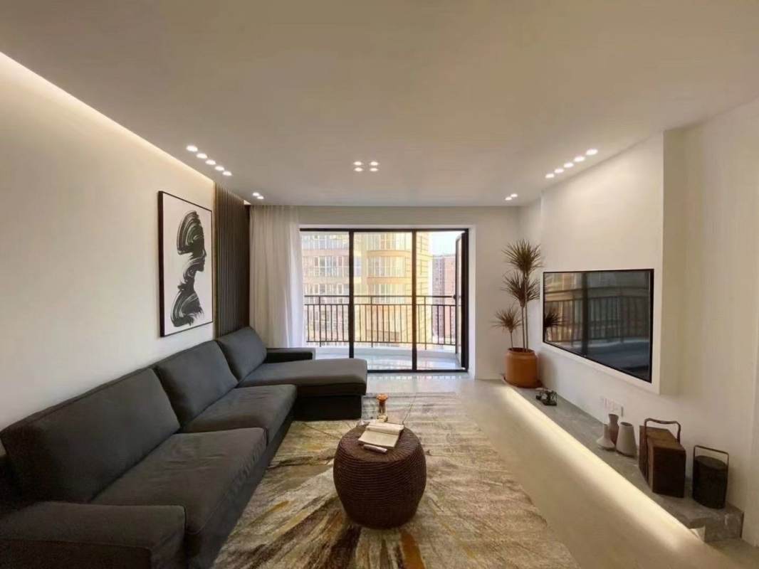 Housing image — Living Room