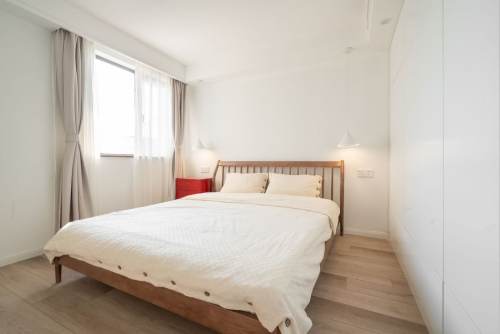 Housing image — Bedroom
