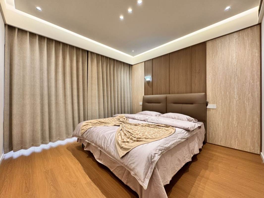 Housing image — Bedroom